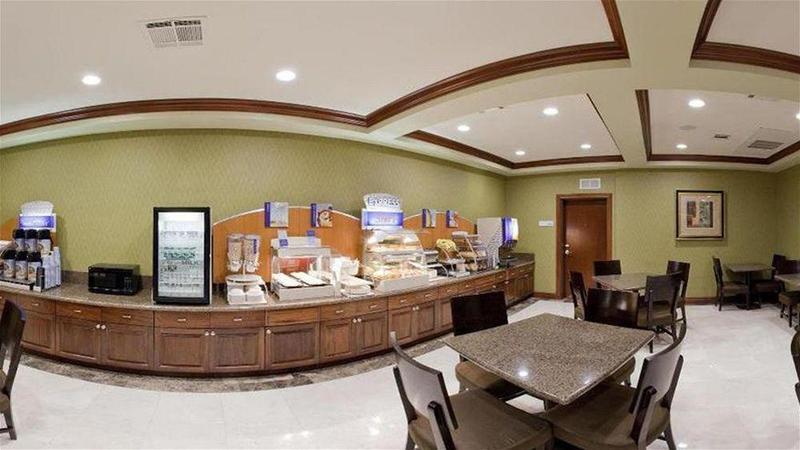Holiday Inn Express Hotel & Suites Woodland Hills By Ihg Los Angeles Exterior photo